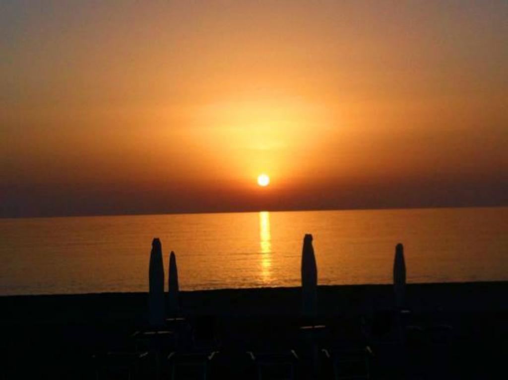 La Corte Delle Rose B&B Praia a Mare Ngoại thất bức ảnh
